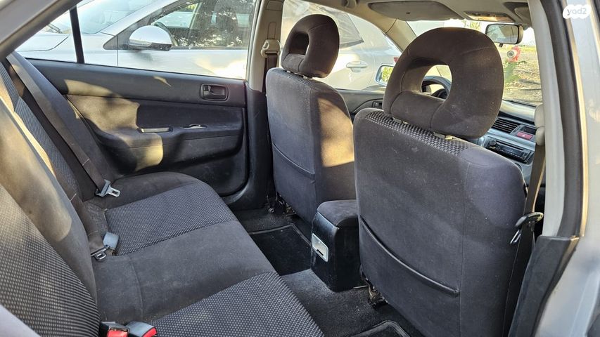 מיצובישי לנסר