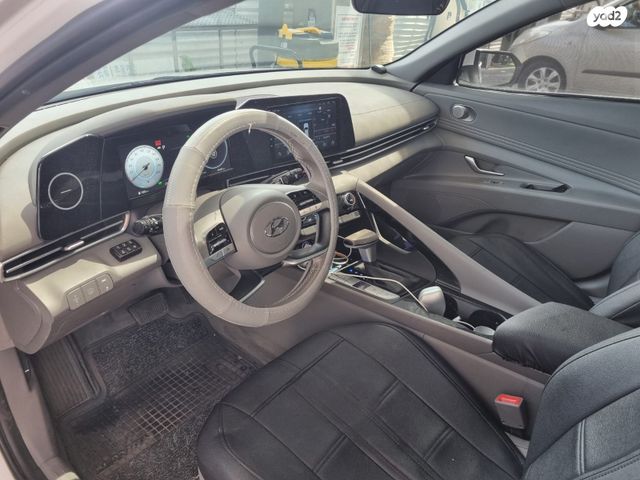 יונדאי אלנטרה