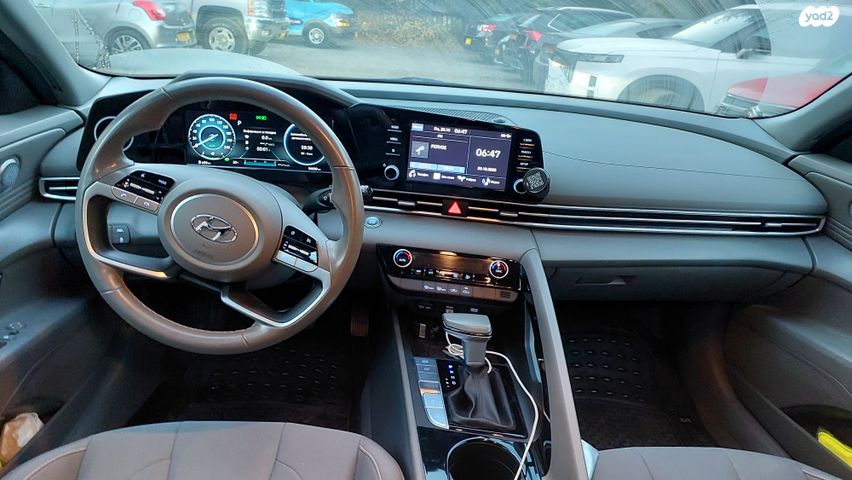 יונדאי אלנטרה