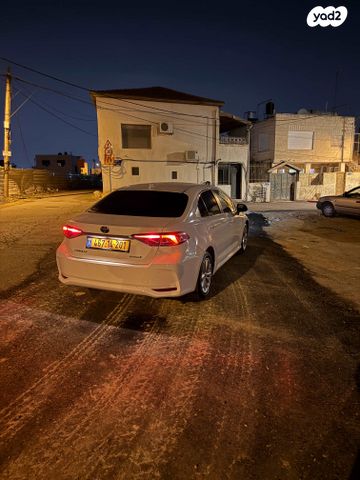 טויוטה קורולה