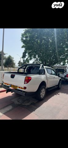 מיצובישי טרייטון / L200