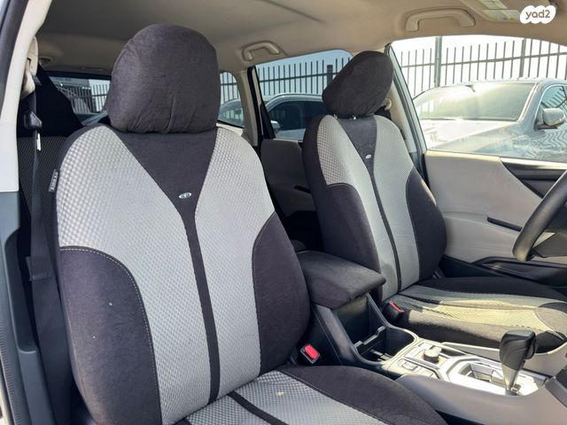 סובארו פורסטר