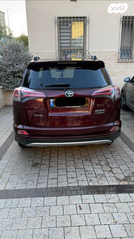 מודעת רכב טויוטה RAV4