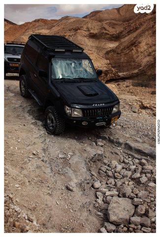 טויוטה לנד קרוזר