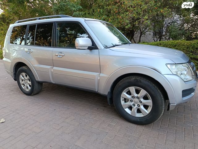 מיצובישי פג'רו