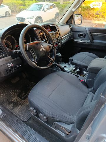 מיצובישי פג'רו