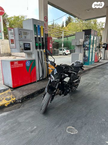 קאוואסאקי Z900