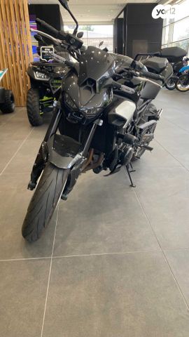 מודעת רכב קאוואסאקי Z900