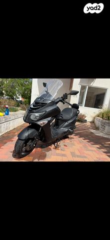 סאן יאנג ג'וי רייד 200