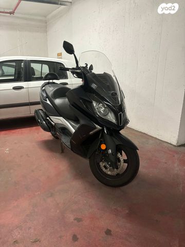 מודעת רכב קימקו דאון-טאון 350