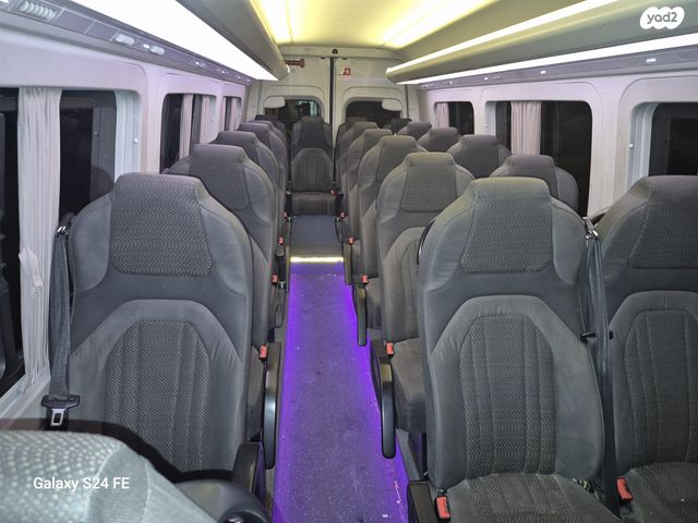 מודעת רכב מיניבוסים ורכבי הסעות