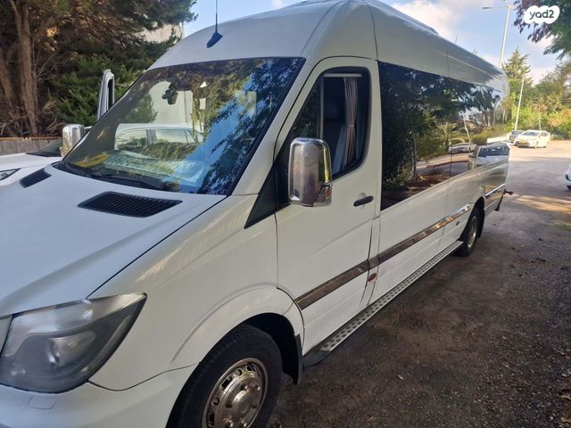 מיניבוסים ורכבי הסעות