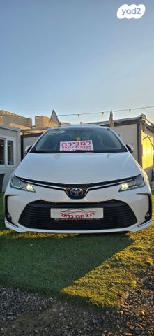 טויוטה קורולה