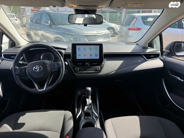 טויוטה קורולה