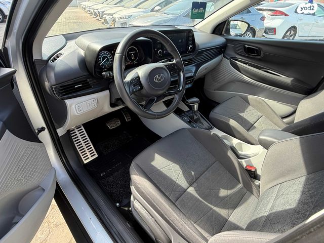 יונדאי באיון