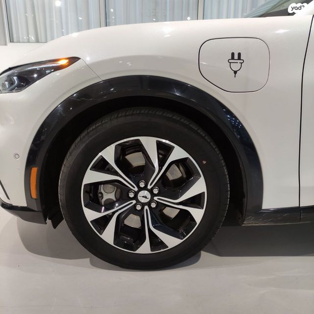 פורד מוסטנג Mach-E