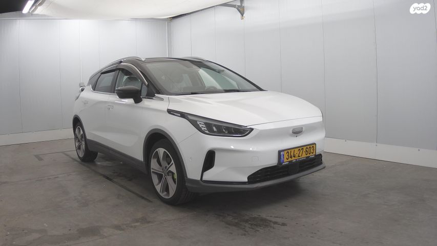 ג׳ילי Geometry C