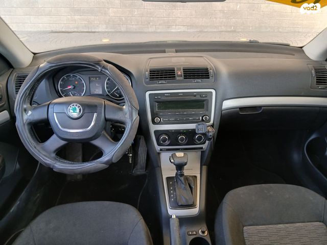 סקודה אוקטביה