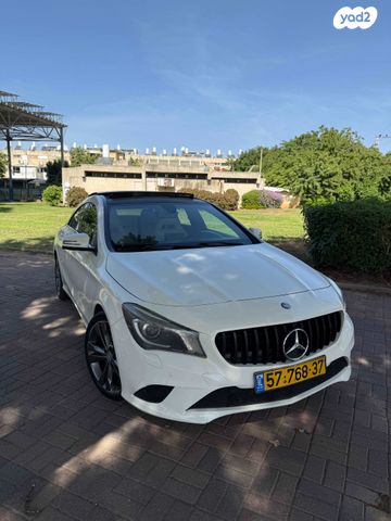 מודעת רכב מרצדס-בנץ CLA