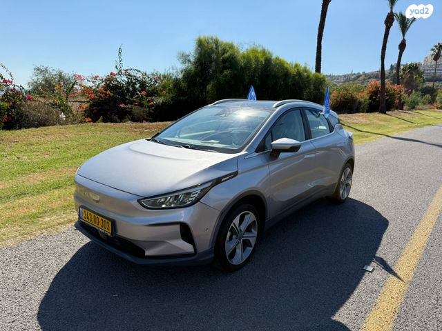 מודעת רכב ג׳ילי Geometry C