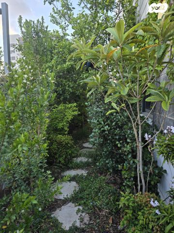 דירת גן, אהבת אדם 83, שרונה, כפר יונה