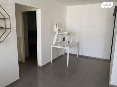 דירה, שמעון דהאן 26, שיכון עובדים, טבריה