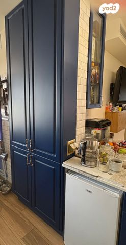 דירה, אהרון שקולניק 7, ג' / מרכז מזרח העיר, רחובות