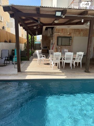 דירת גן, הדקלים 15, אלונים, קרית אתא