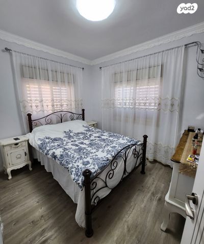 בית פרטי/ קוטג', שלמה אפשטיין 15, הבנים, קרית גת