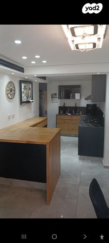 דירה, גבעת התחמושת 4, קרית שרת מערב, חולון