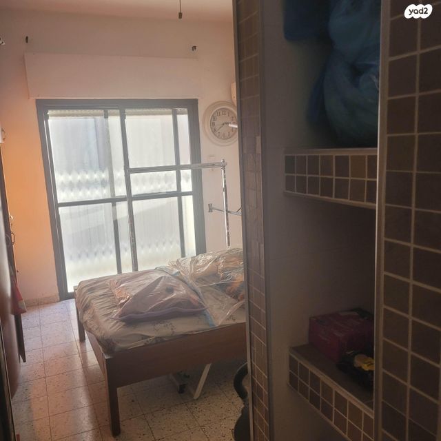 דירה, אחד העם 50, שיכון עובדים, טבריה