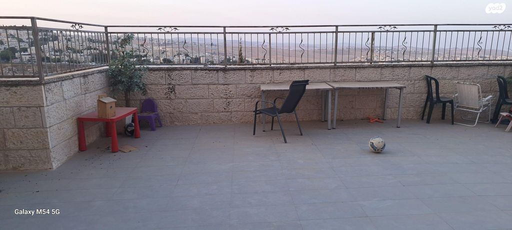 דירת גן, חיים תורן 29, פסגת זאב, ירושלים