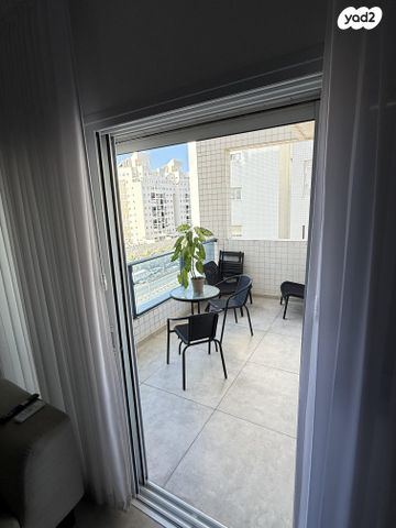 דירה, תש"ח 9, רובע הקריה, הסיטי, אשדוד