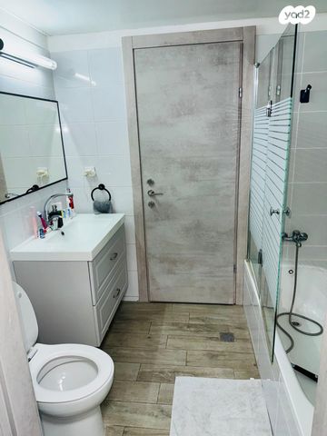 דירה, הנחל 1, רמות ויצמן, יבנה