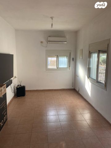 בית פרטי/ קוטג', הערבה 1, מעונה, מעונה