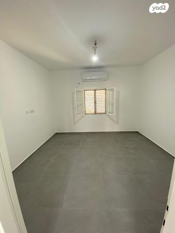 דירה, העצמאות 27, מרכז העיר, סביניה, הוותיקה, קרית ביאליק