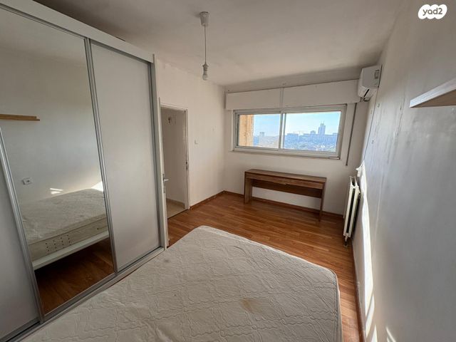 דירה, מרדכי עליאש 8, מרכז העיר, ירושלים