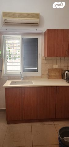 סטודיו/ לופט, ירושלים 55, ניצנה, בת ים