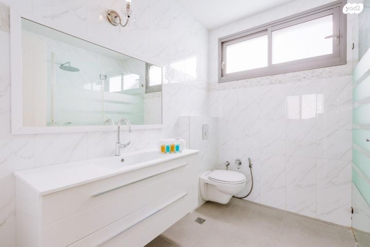 בית פרטי/ קוטג', הזוהר 16, נוף הטיילת, נתניה