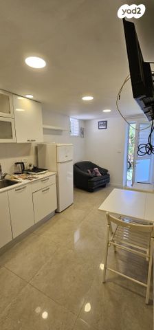 לאה גולדברג 1