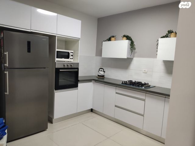 דירה, שדרות הרצל 19, קרית שמואל, טבריה