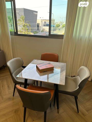 דירה, דוד סחרוב 19, מב"ת מערב, אזור תעשייה חדש, ראשון לציון