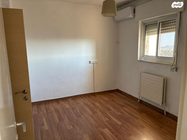 דירה, מרדכי עליאש 8, מרכז העיר, ירושלים