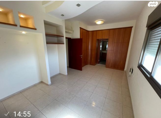 גג/ פנטהאוז, אחד העם 12, עיר, מרכז העיר, נהריה