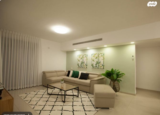 דירה, שדרות הרצל 19, קרית שמואל, טבריה