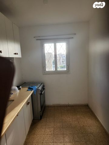 רבקה ומרדכי גובר 3