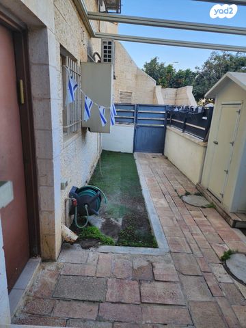 דירת גן, משה רחמילביץ' 116, פסגת זאב, ירושלים