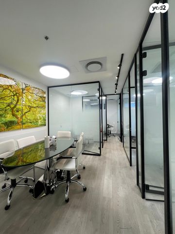 דרך זאב ז'בוטינסקי 7