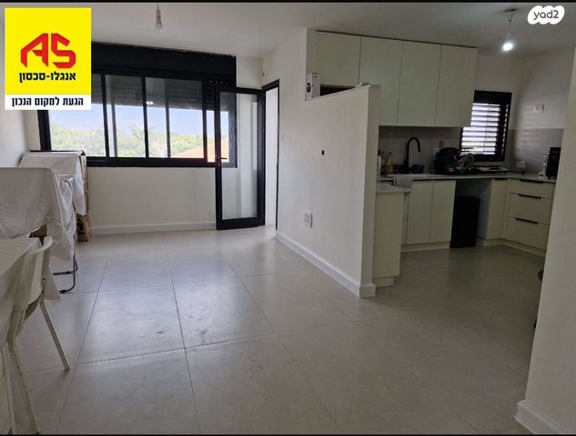 דירה, הפרטיזנים, נווה עמל, הרצליה