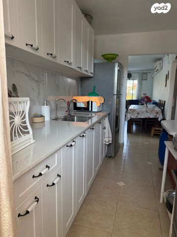 דירה, שדרות בגין 2, כפר יונה